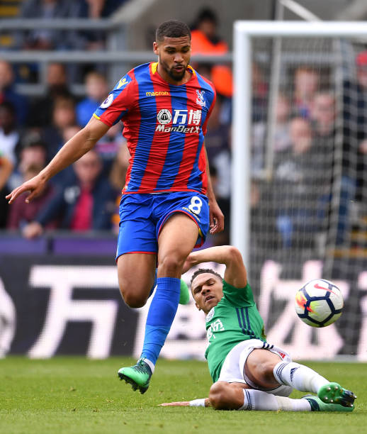 利依赖于团 利依赖于团