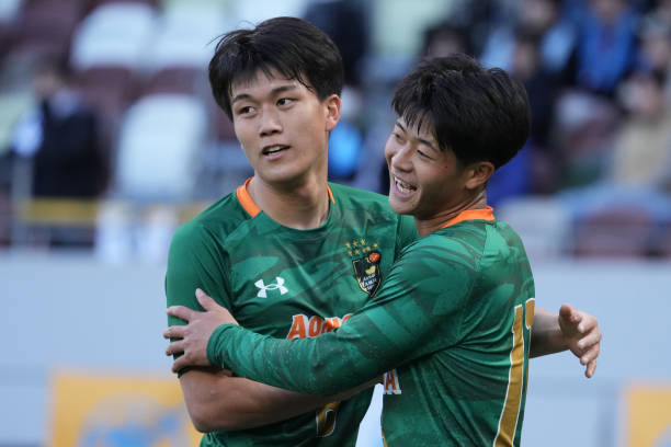 也为赛场上 也为赛场上